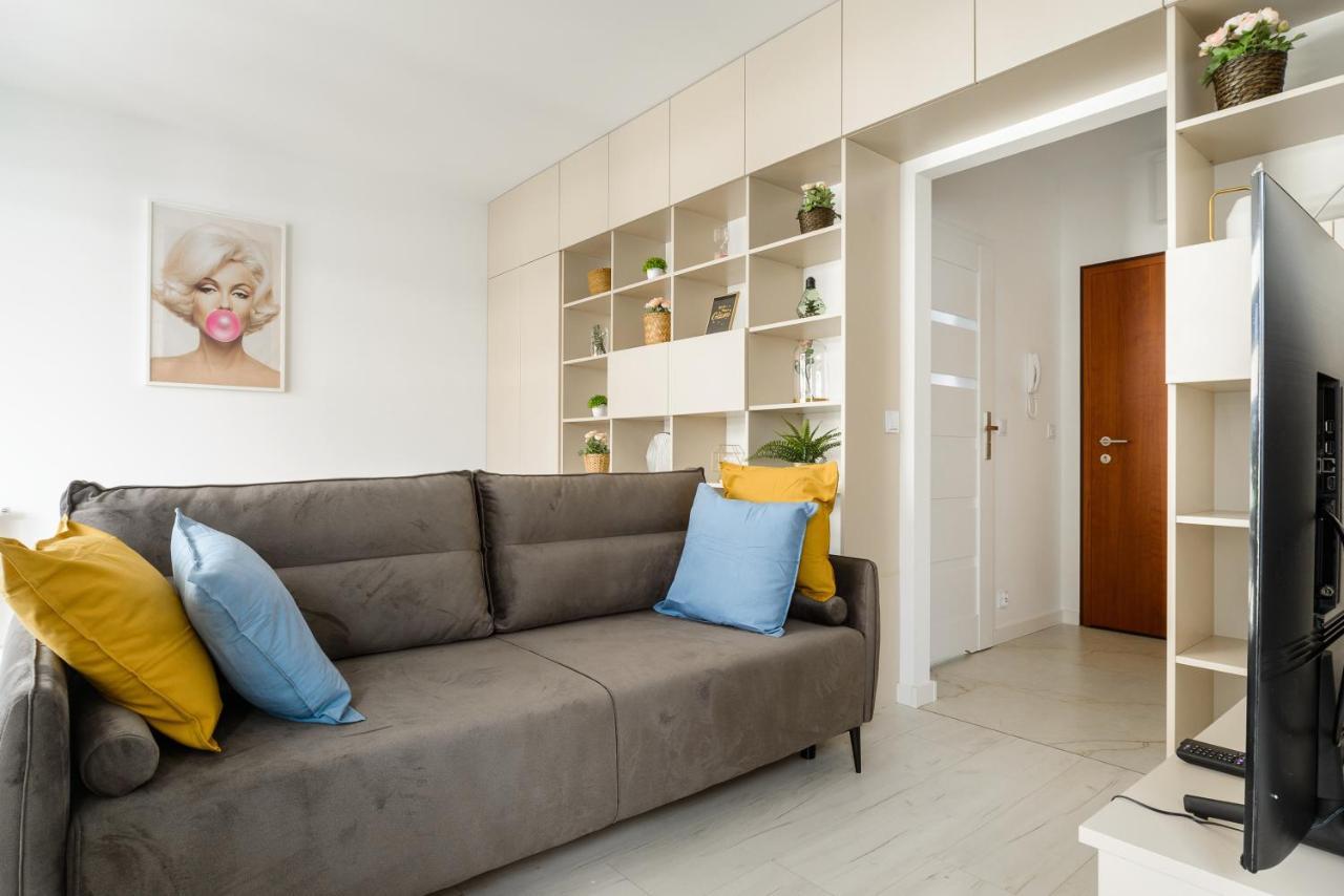 Modern Studios Near Arkadia Center 바르샤바 외부 사진